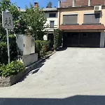 شقة Apartmaji Soca *