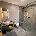 شقة Apartmaji Soca *
