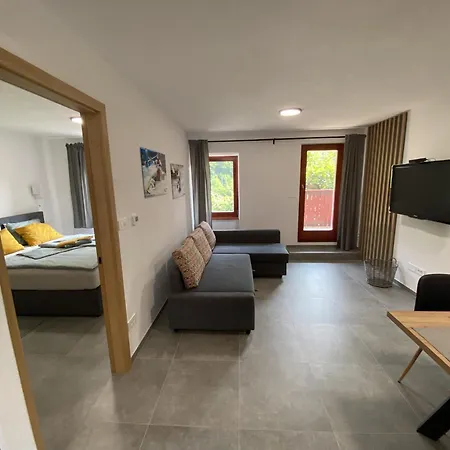 Apartmaji Soca アパート モスト ナ ソシ